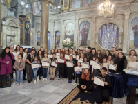 Деца и младежи прославиха кирилицата и духовността в международен конкурс в Бургас