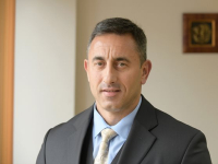 Номинираха Румен Спецов за особен управител на „Лукойл“