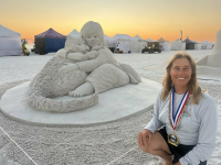 Артистичното бургаско дуо Пол и Реми с два медала от американското първенство по пясъчни скулптури