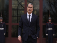 Служебният кабинет „Гюров“ встъпва в длъжност, Йотова подписа указ за изборите