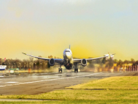  Драганов: Няма основание за поскъпване на самолетните билети и туристическите пакети