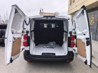 Царево се сдоби с нов електрически автомобил за нуждите на социалните услуги 