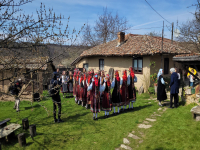 Древнобългарският обичай „Лазаруване“, съхранен в Козичене, ще бъде предшестван от изложба