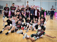 Невероятен ВК Нефтохимик 2010 се класира за финал