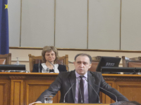 Вълков: Промените в Закона за пощенските услуги ще облекчат работата на „Български пощи“ и ще засилят надзора върху пратките