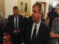 Каракачанов: Реформаторите трудно ще направят правителство, мандатът няма да бъде реализиран