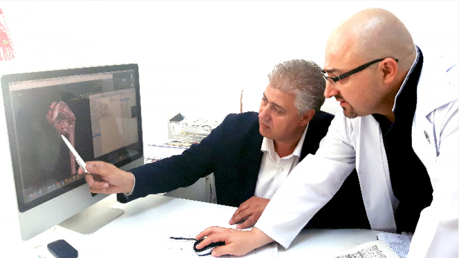 Консултират безплатно пациенти с проблемни рамене и лакти в Бургас