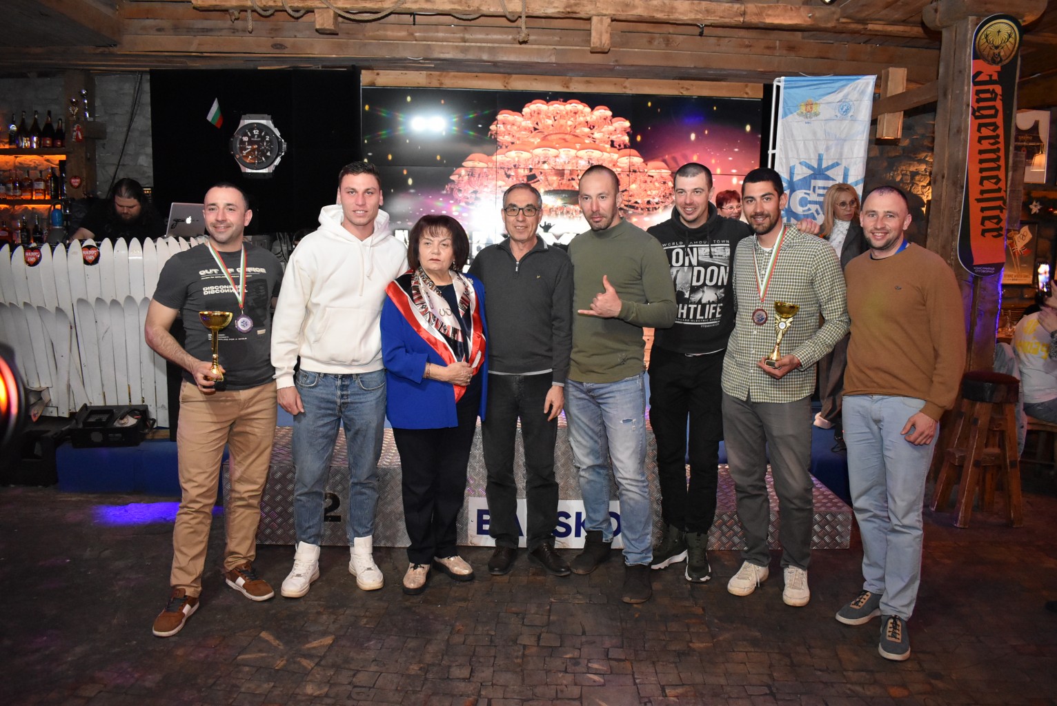 Бургаските учители спечелиха медал на зимна спартакиада