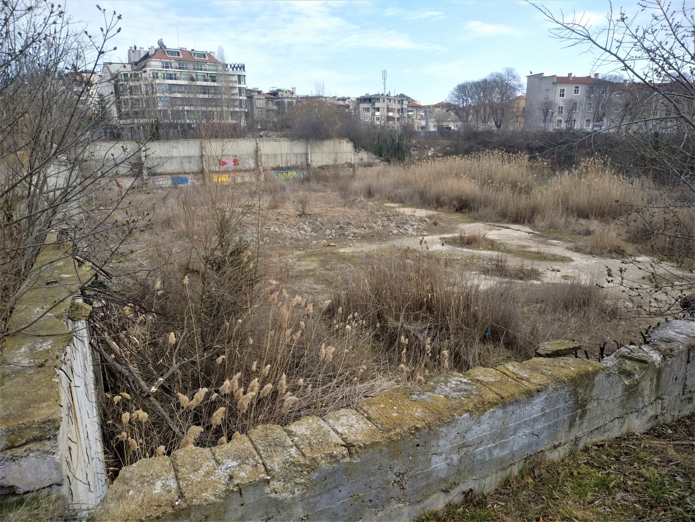 До месеци става ясно в какво ще се превърне Дупката, бургазлии искат воден парк