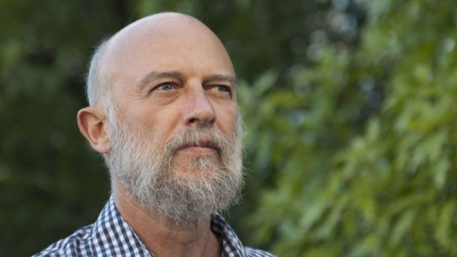 Едвин Сугарев с "Отломки памет" е сред номинираните за годишните награди на  Портал Култура
