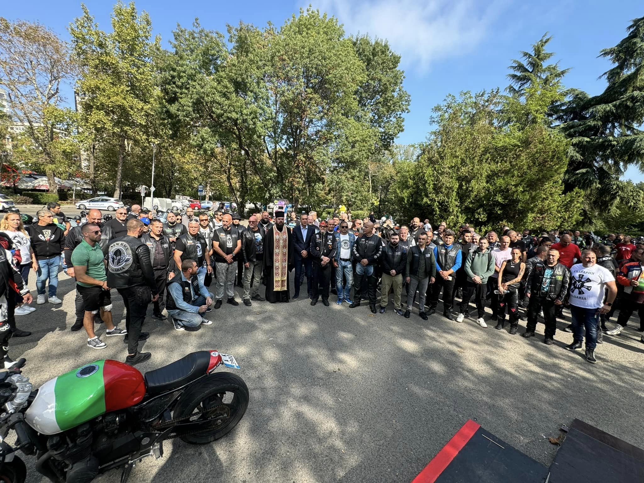 Бургаски мотоклубове почетоха паметта на загиналите мотористи