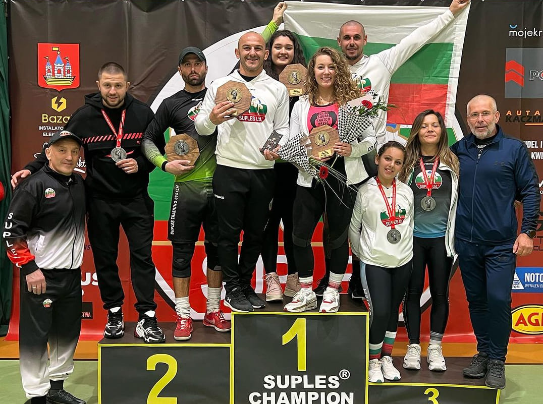 Състезателите от Клуб Bulgarian Bag – Поморие с подобрен световен рекорд и златни медали в Полша