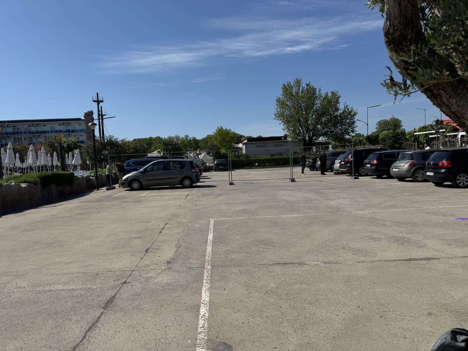 Действията на „Слънчев бряг“ АД по казуса с възстановяване на имот са извършени при спазване на закона