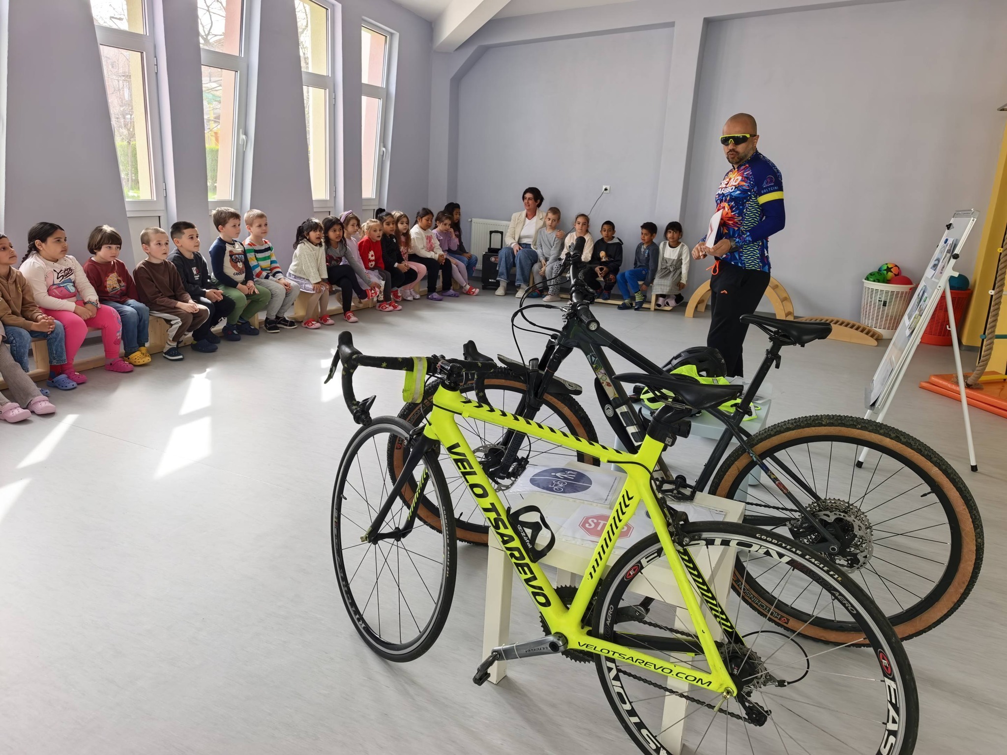 "Вело Царево“ зарадва малчуганите в ДГ „Ален мак“ – Царево