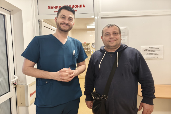 За първи път в Бургас – съдови хирурзи от УМБАЛ използваха безвреден газ вместо йоден контраст   
