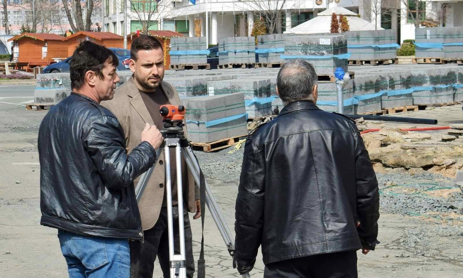 Приморско посреща сезона с обновен централен булевард и нови правила за търговците