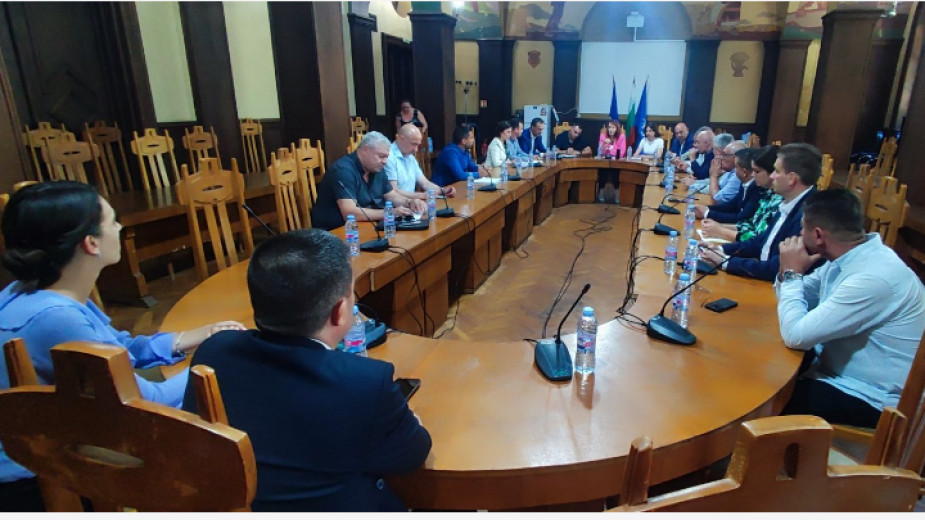 Новите бургаски депутати - спешени да решават проблемите в областта 