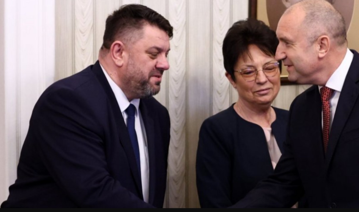 БСП при президента: Има потенциал за експертно правителство
